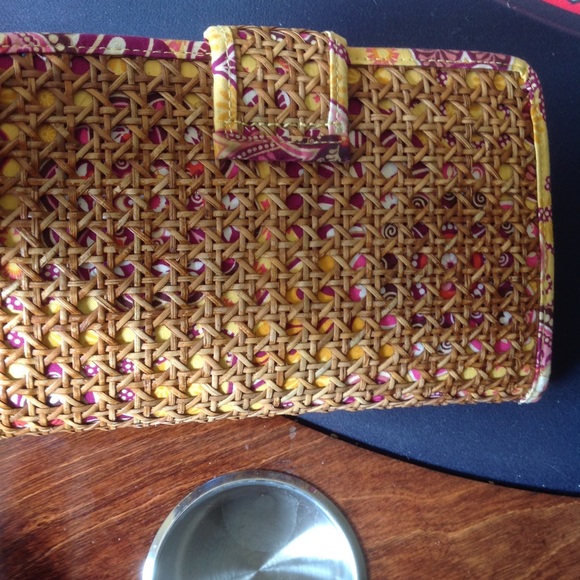 Vera Bradley Tiki Clutch - Picture 5 of 5